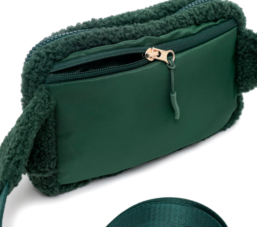 2-Liter Sherpa Crossbody Bag | Emerald Green