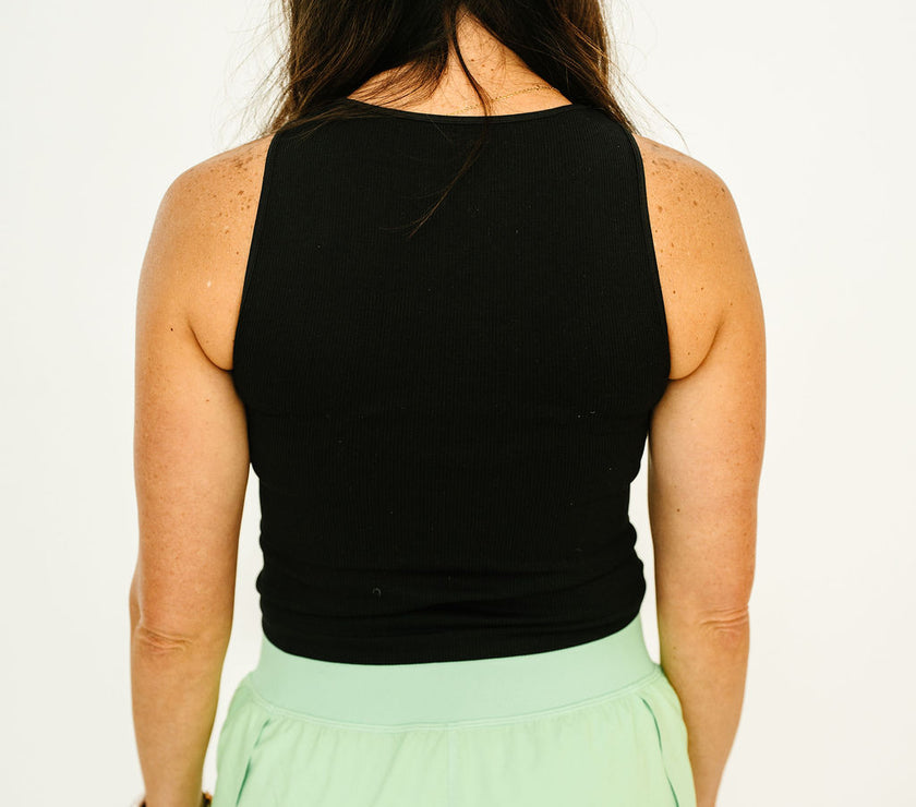 HIGH Logo Comfort Cove Cropped Ribbed High Neck | Black/White