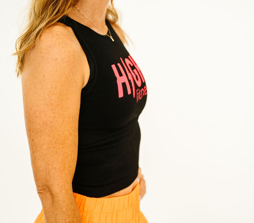 HIGH Logo Comfort Cove Cropped Ribbed High Neck | Black/Pink