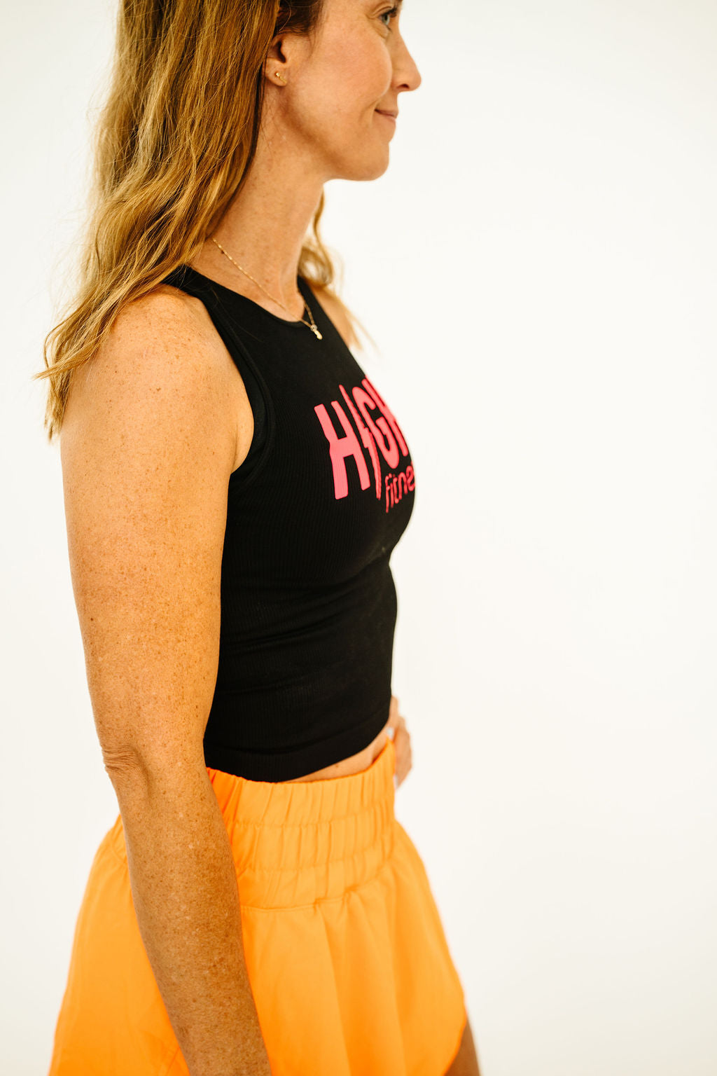 HIGH Logo Comfort Cove Cropped Ribbed High Neck | Black/Pink